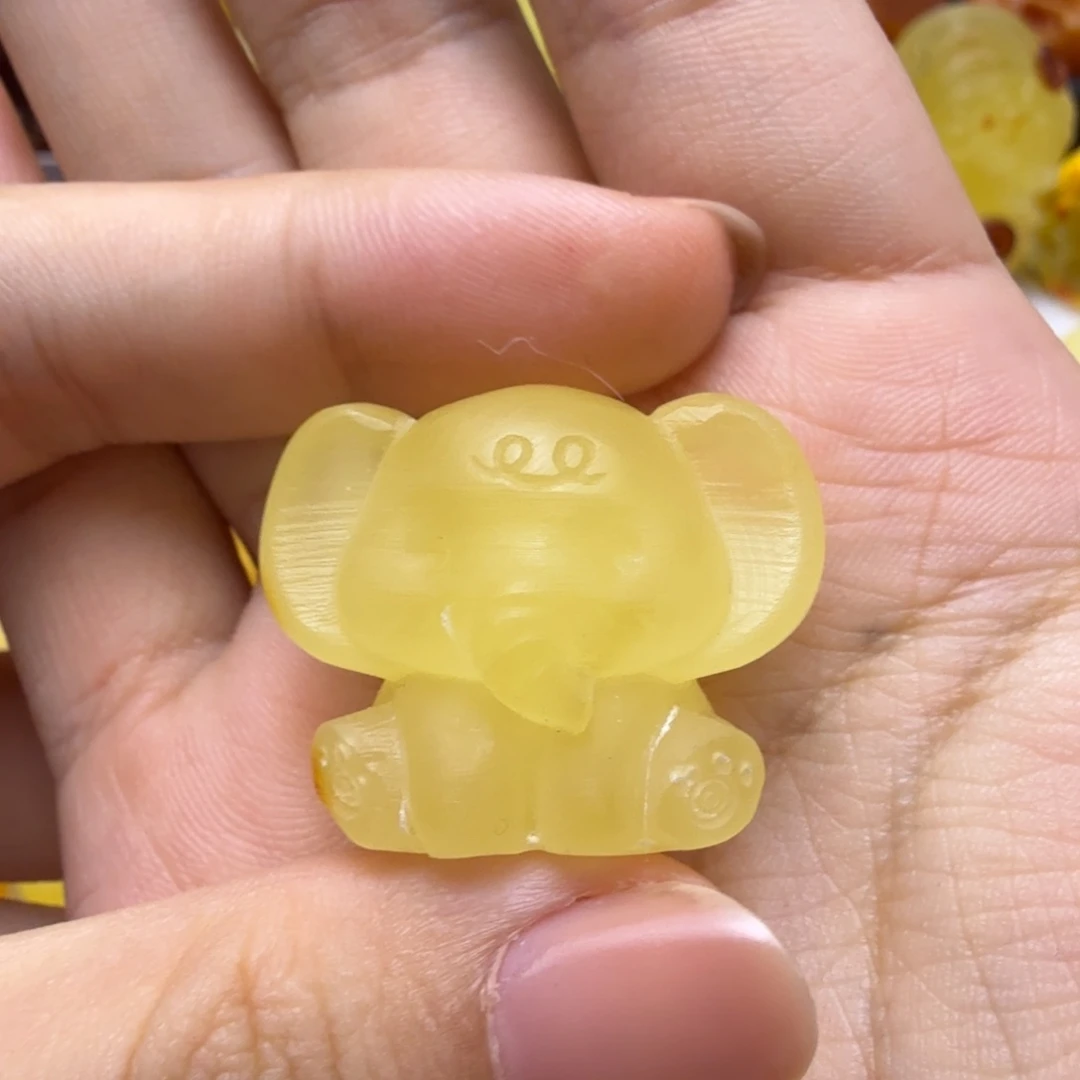 蜜蜡未镶嵌珠宝奇石