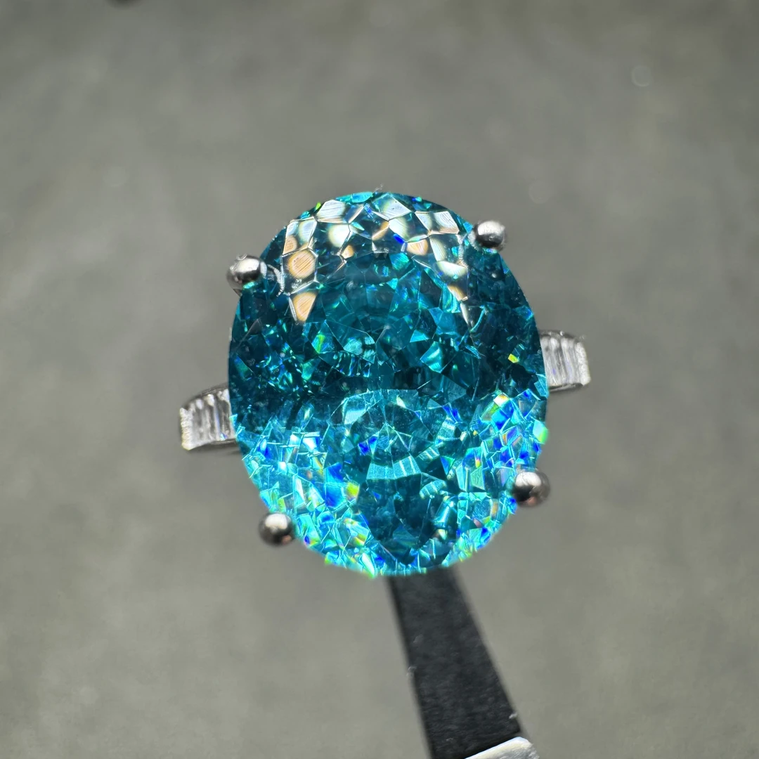 925银戒指 轻奢  帕拉伊巴10*12  霓虹蓝色戒指  034