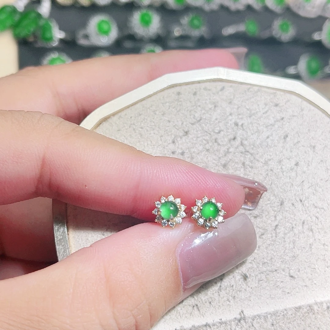 翡翠未镶嵌挂件裸石