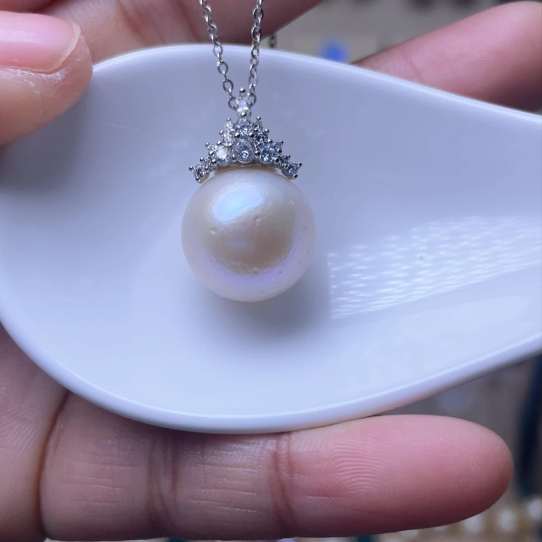 淡水珍珠吊坠未镶嵌