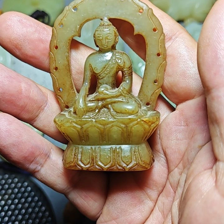 和田玉未镶嵌颈饰永*