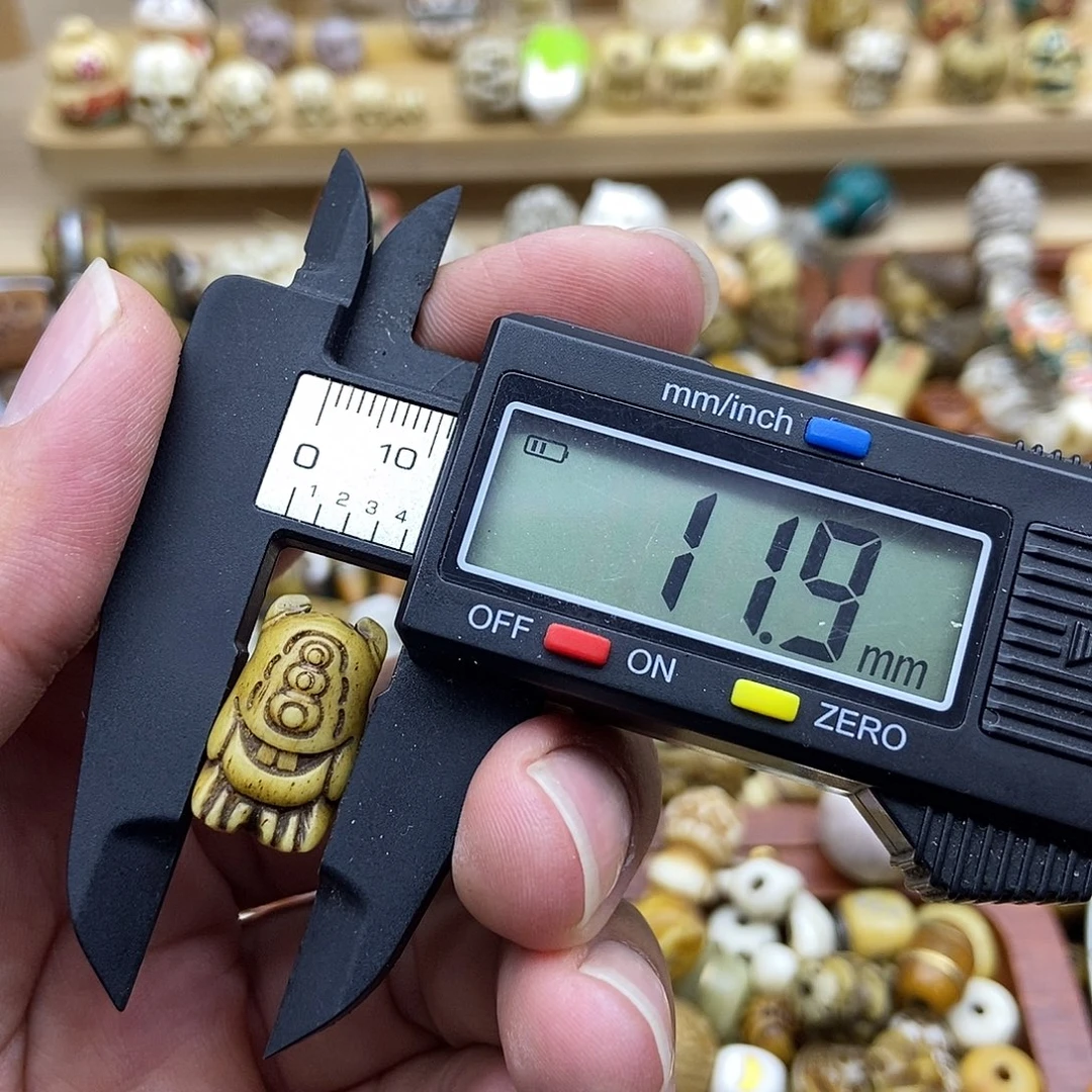 驼骨其他小怪兽三通