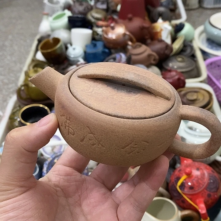 陶瓷艺术品及陶瓷壶