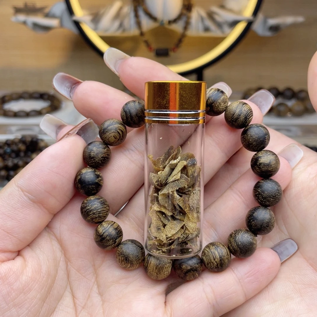 沉香碎屑沉香好*！越南芽庄白棋楠留疤