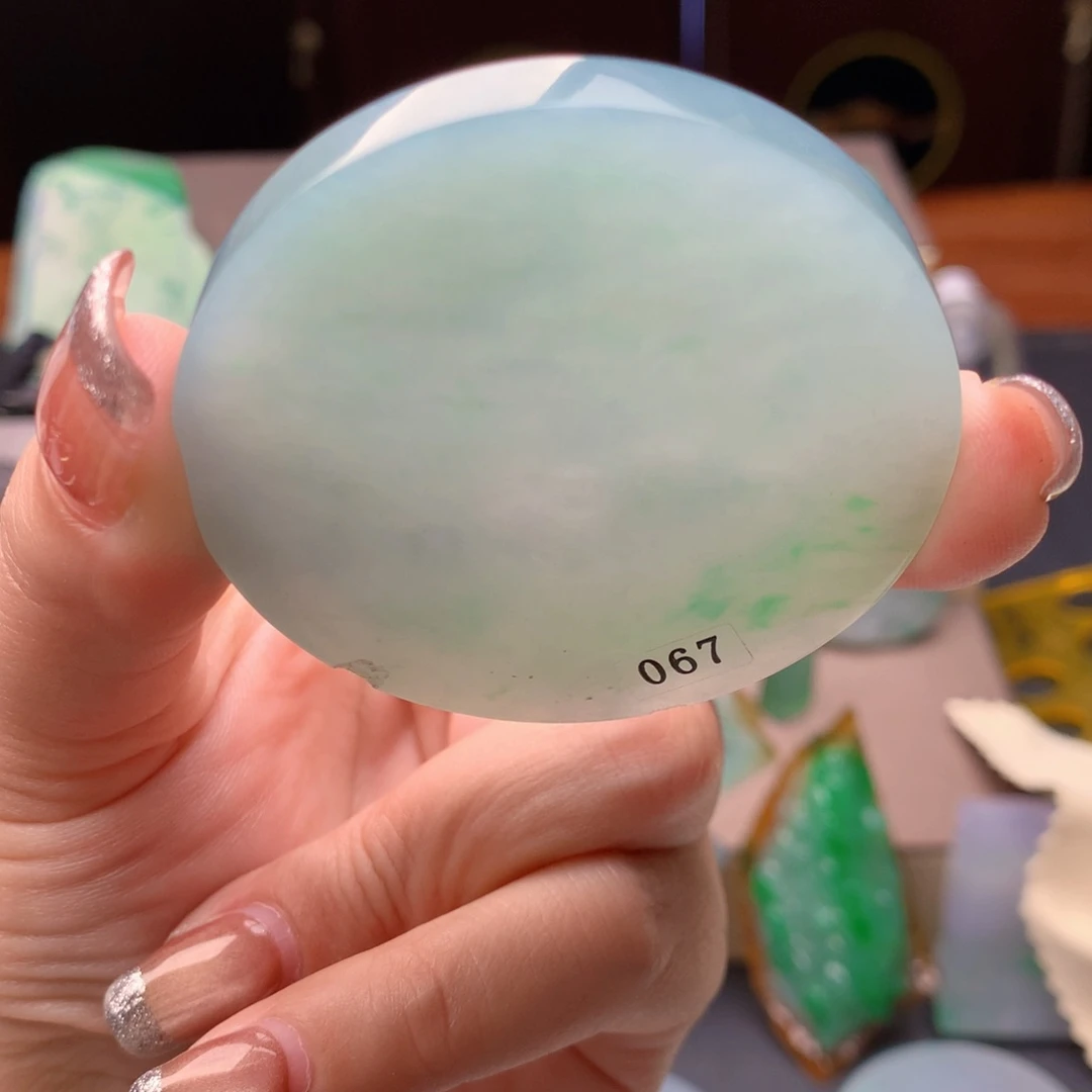 定制翡翠未镶嵌翡翠定制