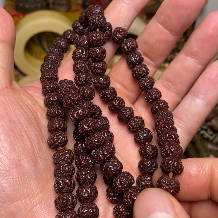 一***光檀香紫檀（小叶紫檀）