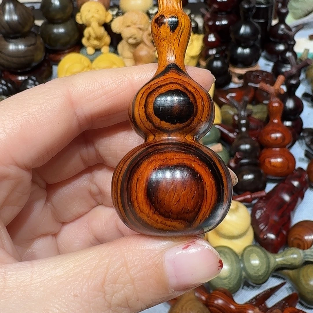 郭***利香榧木微凹黄檀直径3葫芦