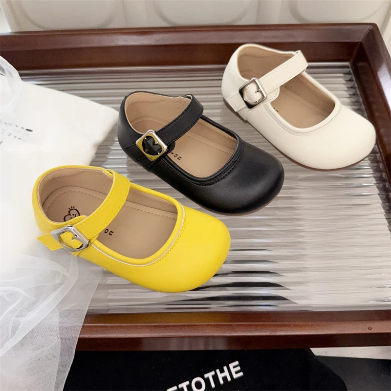 2025秋季新款儿童简约单鞋韩版女童软底百搭皮鞋浅口奶奶鞋中大童