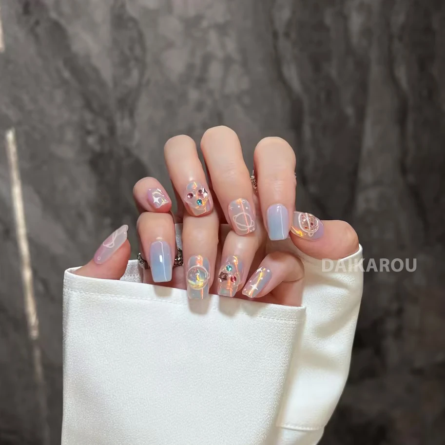 冰菱星云 黛卡柔 预售  铁刘海 中梯  手工穿戴甲10片