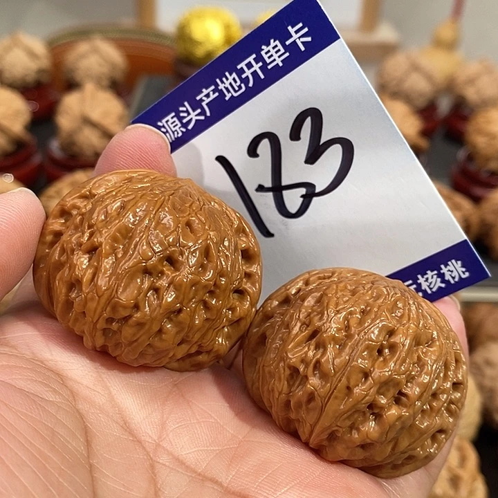 文玩核桃把件38.5手盘全品铁锤183号