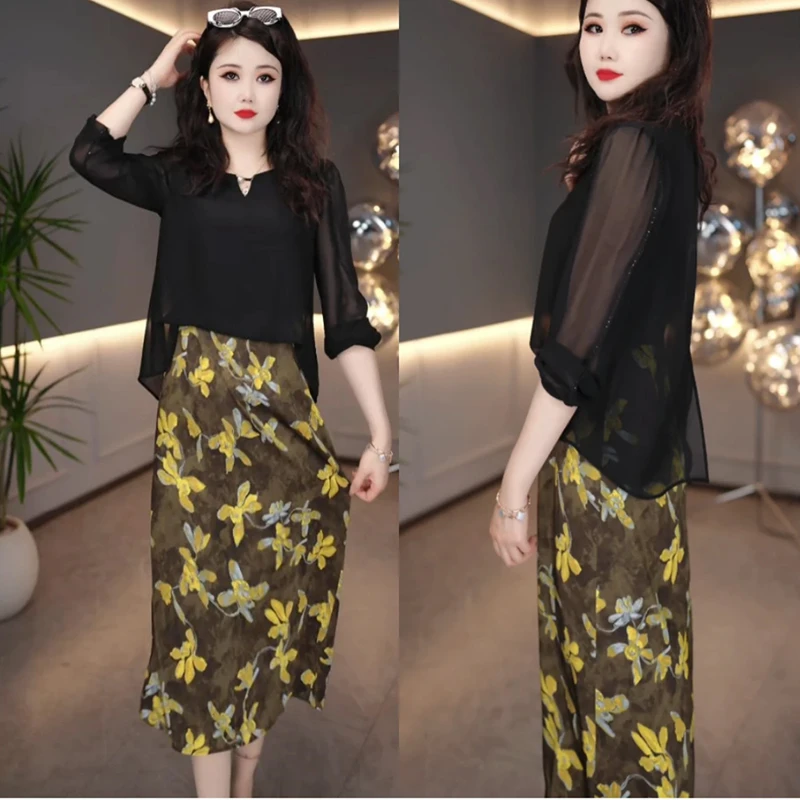 2025春夏季新款法式优雅碎花假两件裙子气质中年显瘦女人味连衣裙