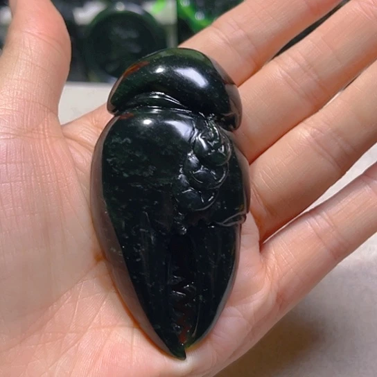 七***主蛇纹石玉未镶嵌泰山玉