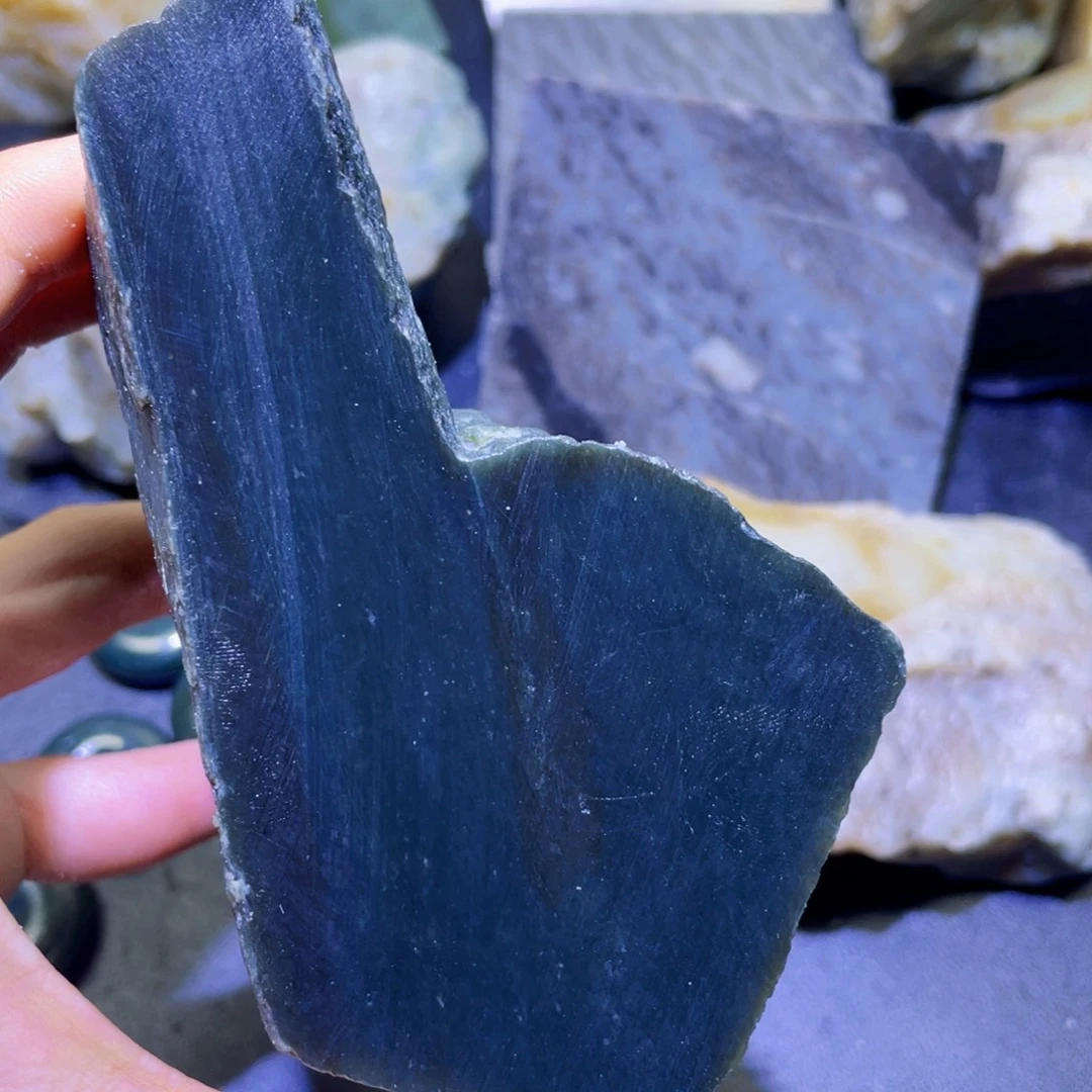 和田玉未镶嵌珠宝半成品