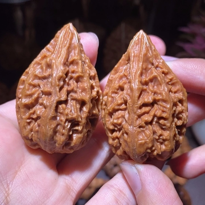 把件文玩核桃东北野生楸子小园181