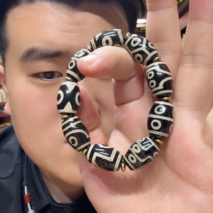 玛瑙/玉髓未镶嵌珠宝奇石