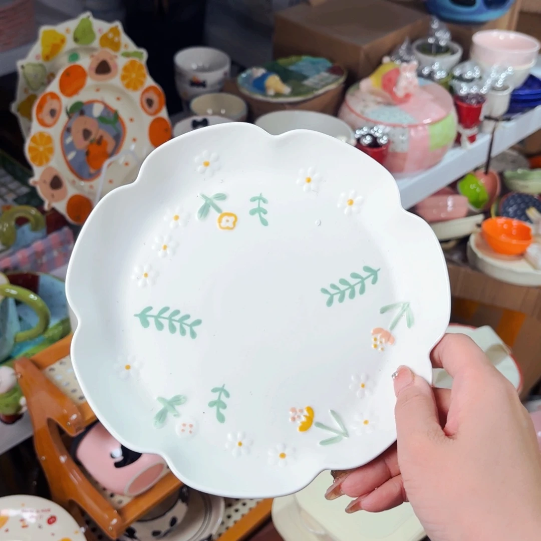 陶瓷小雏菊八寸餐盘