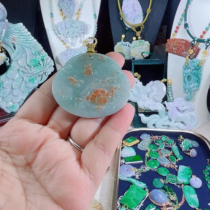 翡翠颈饰未镶嵌翡翠平安包包锁