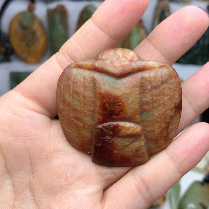 岫岩河磨玉（透闪石质玉）挂件未镶嵌风*吹