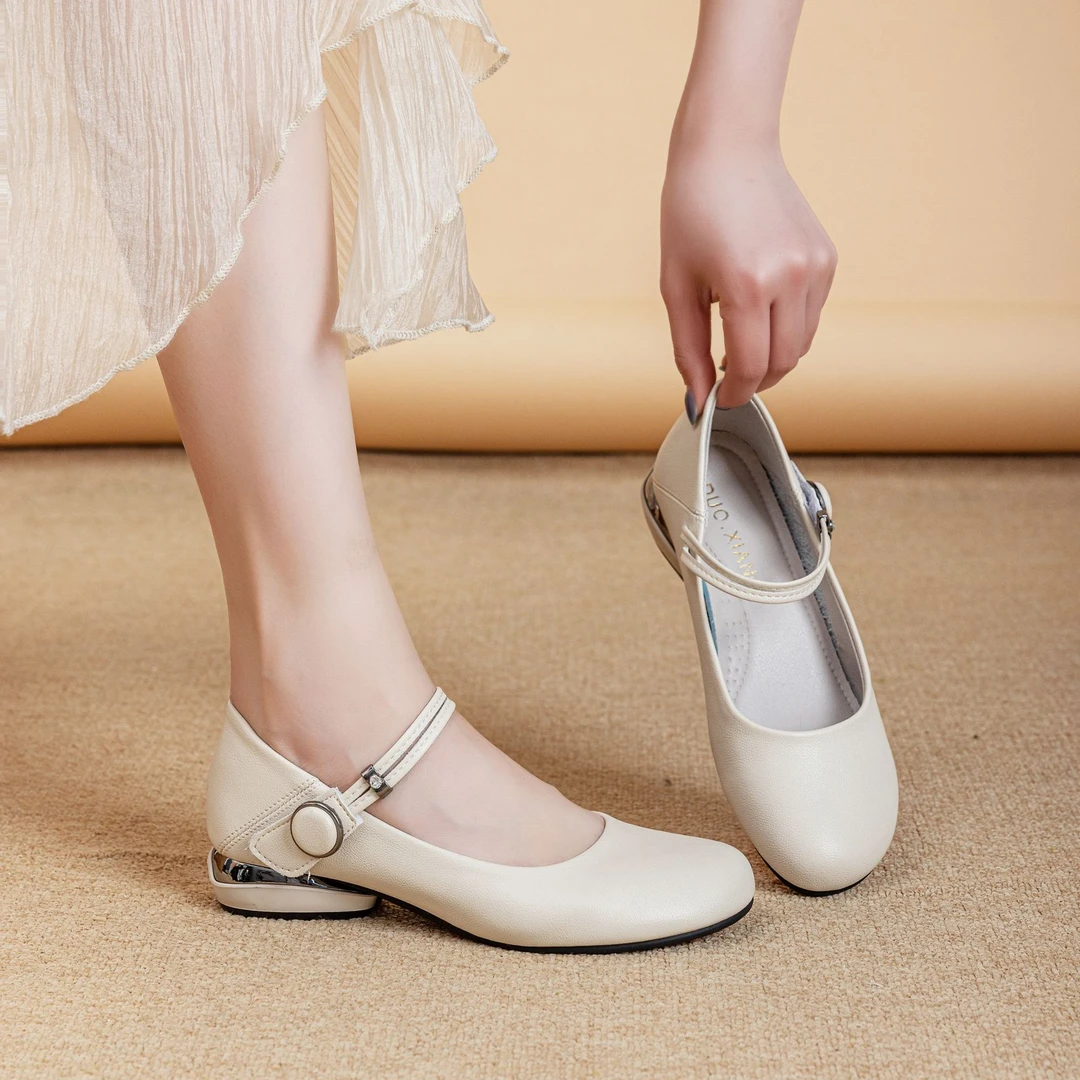 【品牌力荐】软底软皮防滑舒适圆头平底百搭时尚女鞋小皮鞋6556线