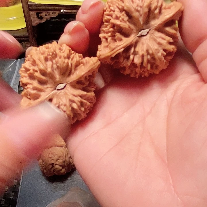 吊坠文玩核桃满天星，边45
