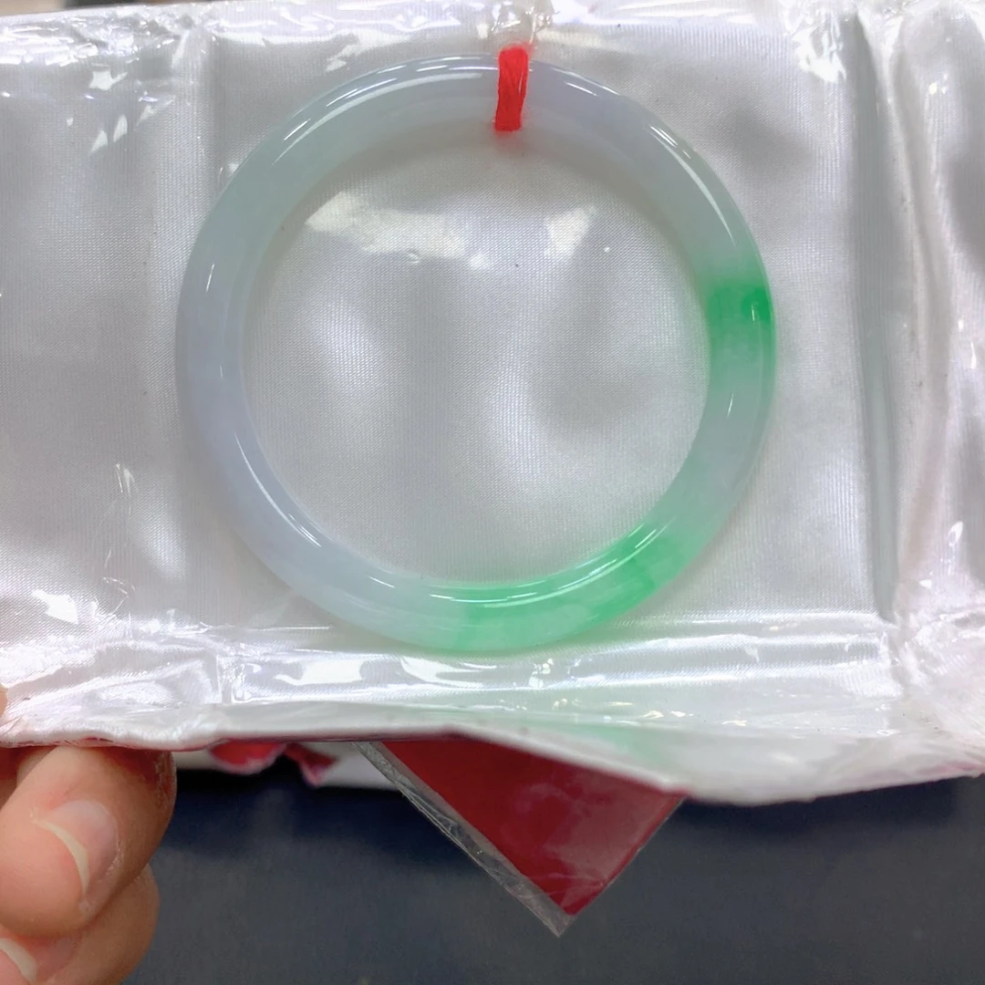 翡翠未镶嵌手镯翡翠19