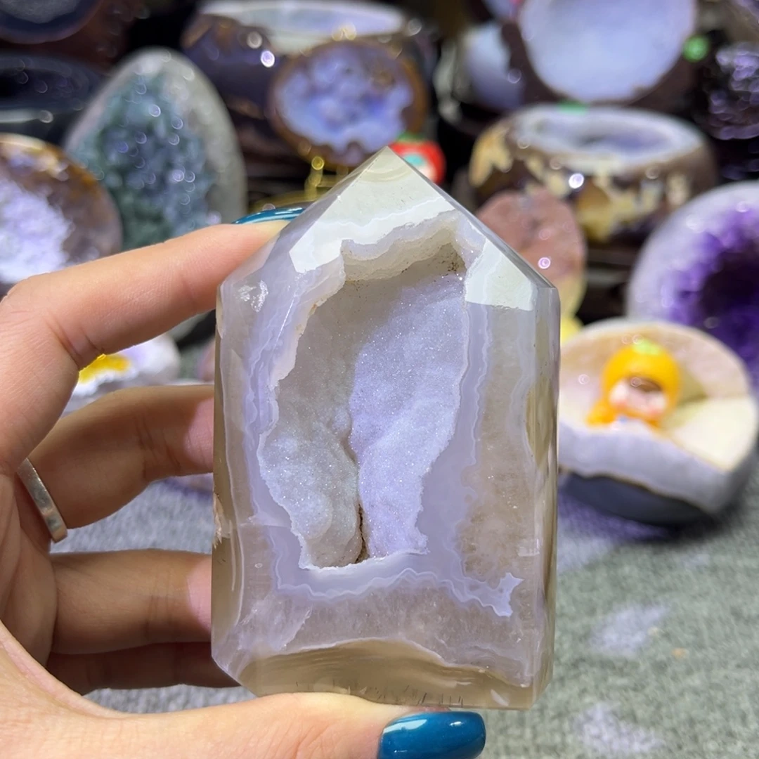 未镶嵌紫晶摆件香槟色柱子