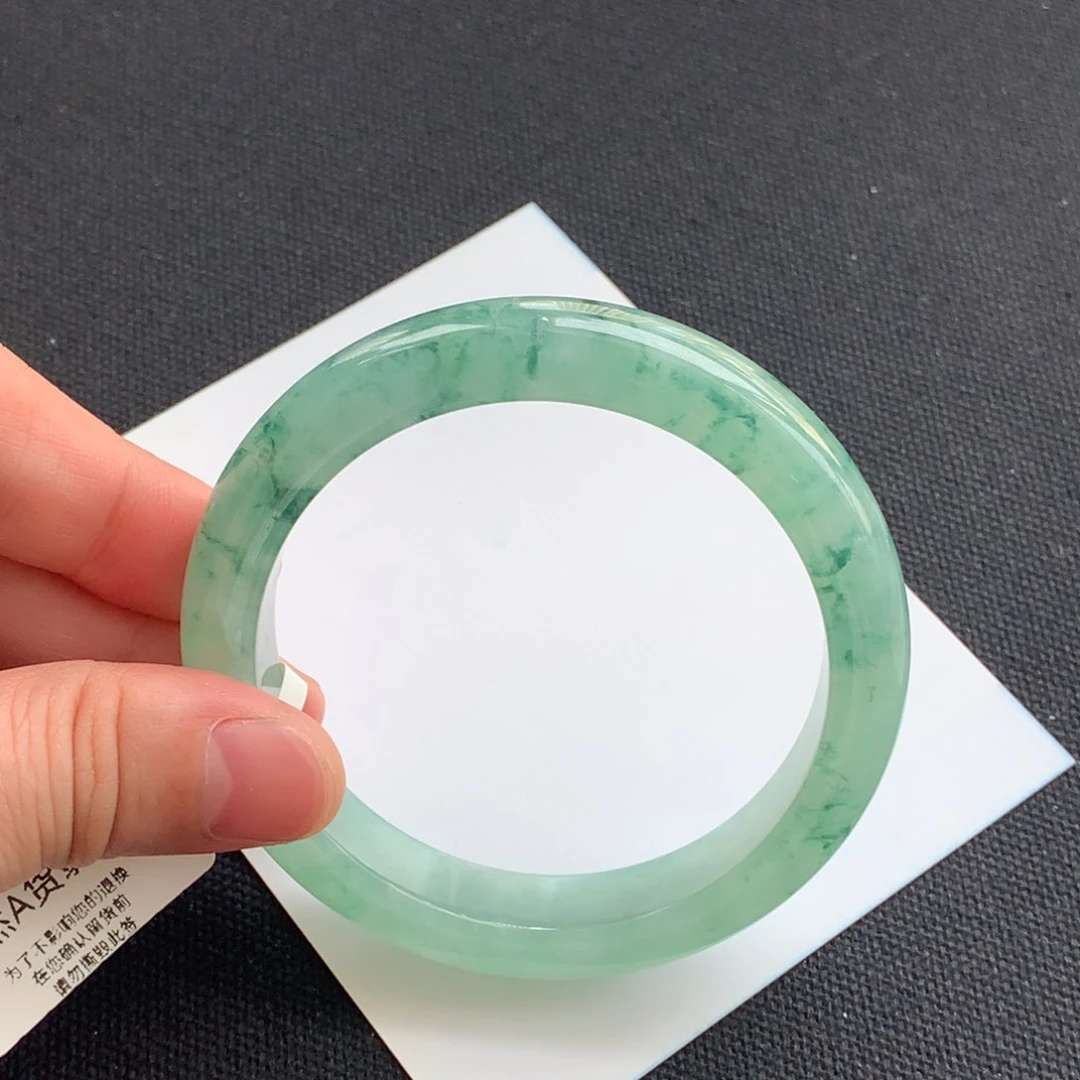 翡翠未镶嵌手镯28号