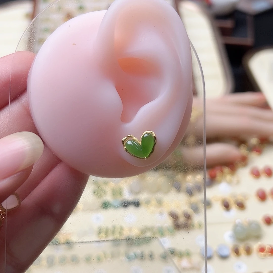 和田玉银S925镶嵌耳饰