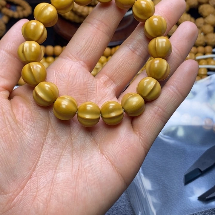 猴头核桃手串猴头