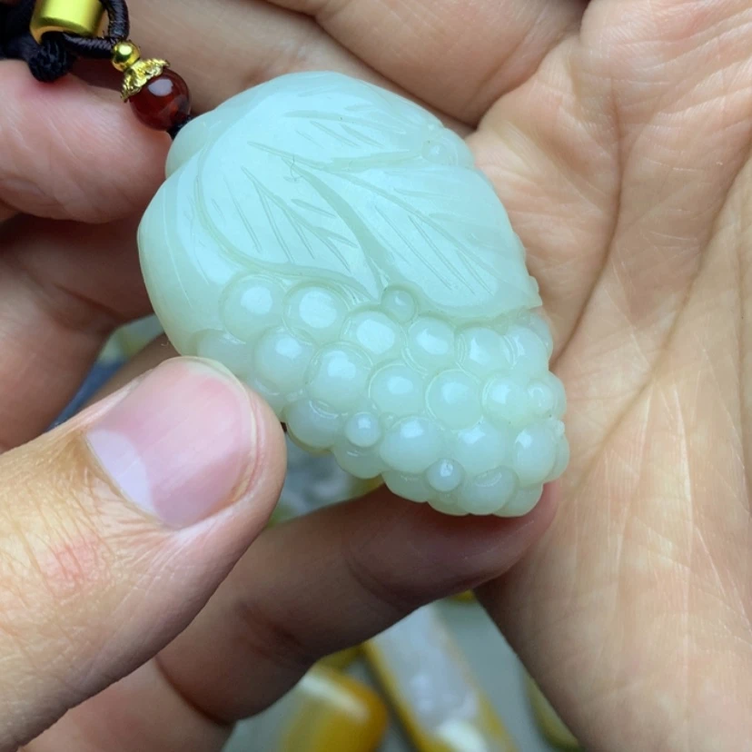 【闪购商品】颈饰未镶嵌和田玉