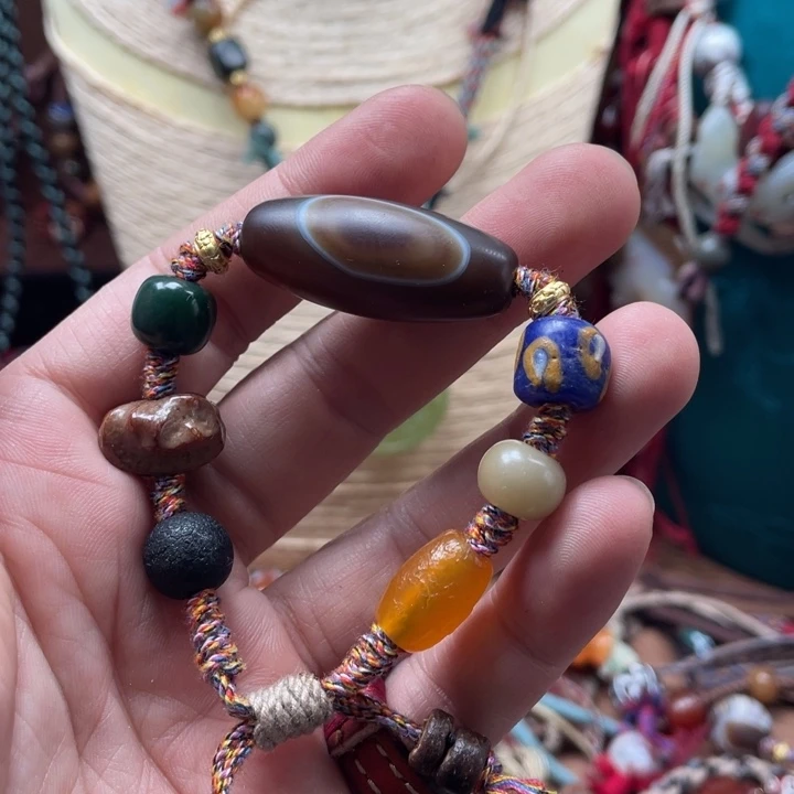 玛瑙/玉髓颈饰未镶嵌