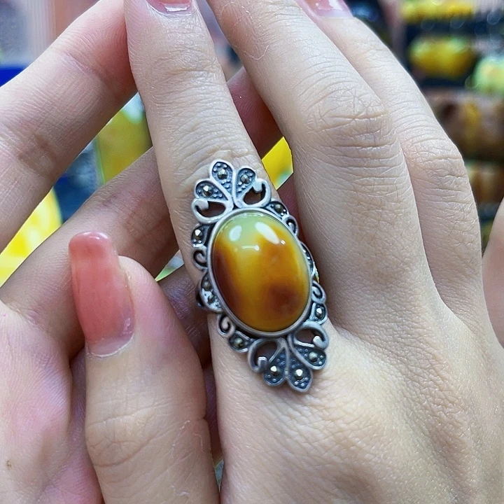 蜜蜡颈饰银S925镶嵌戒指