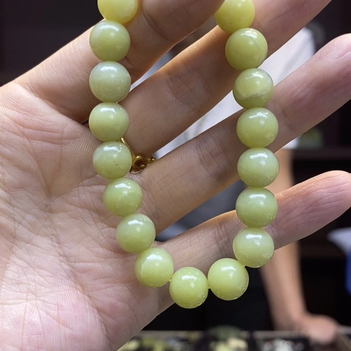 用***9蛇纹石玉未镶嵌颈饰