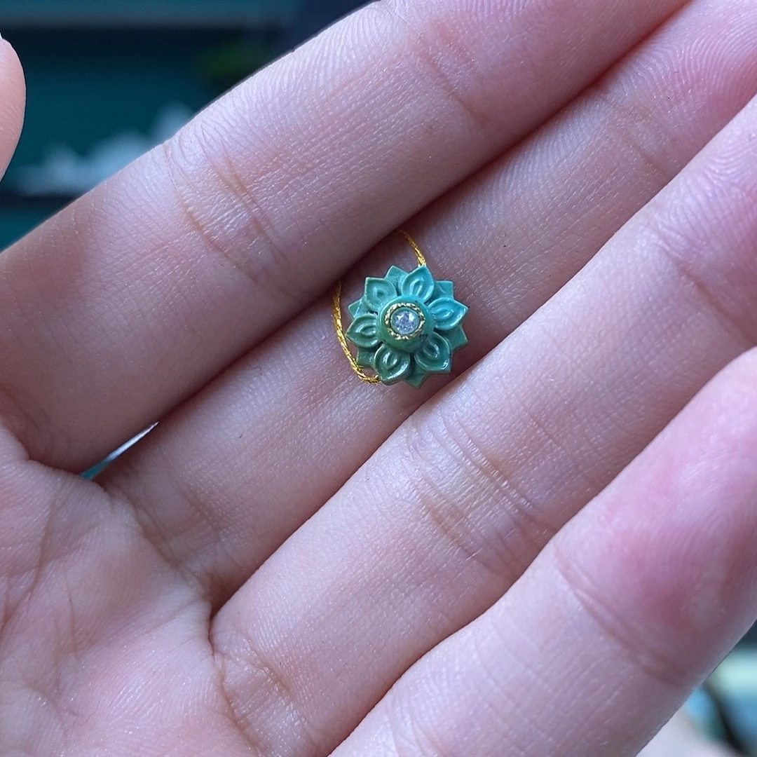 绿松石未镶嵌挂件