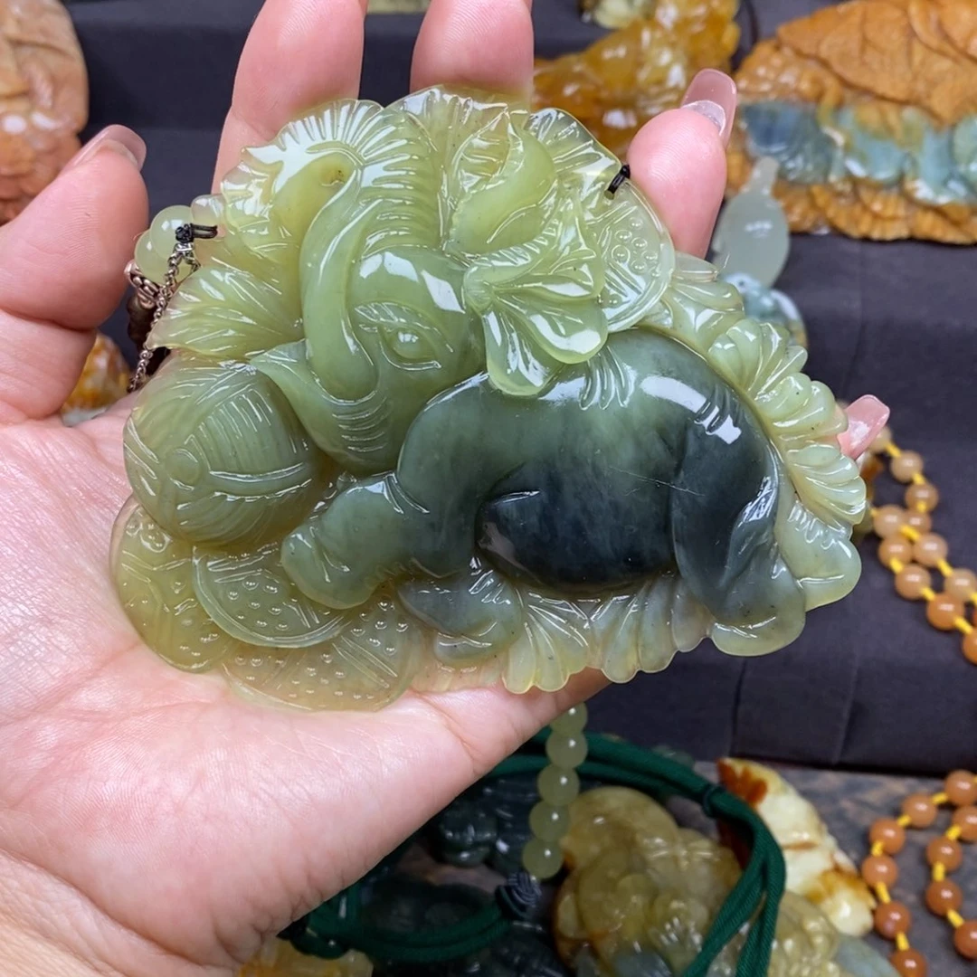 蛇纹石玉颈饰未镶嵌用****0