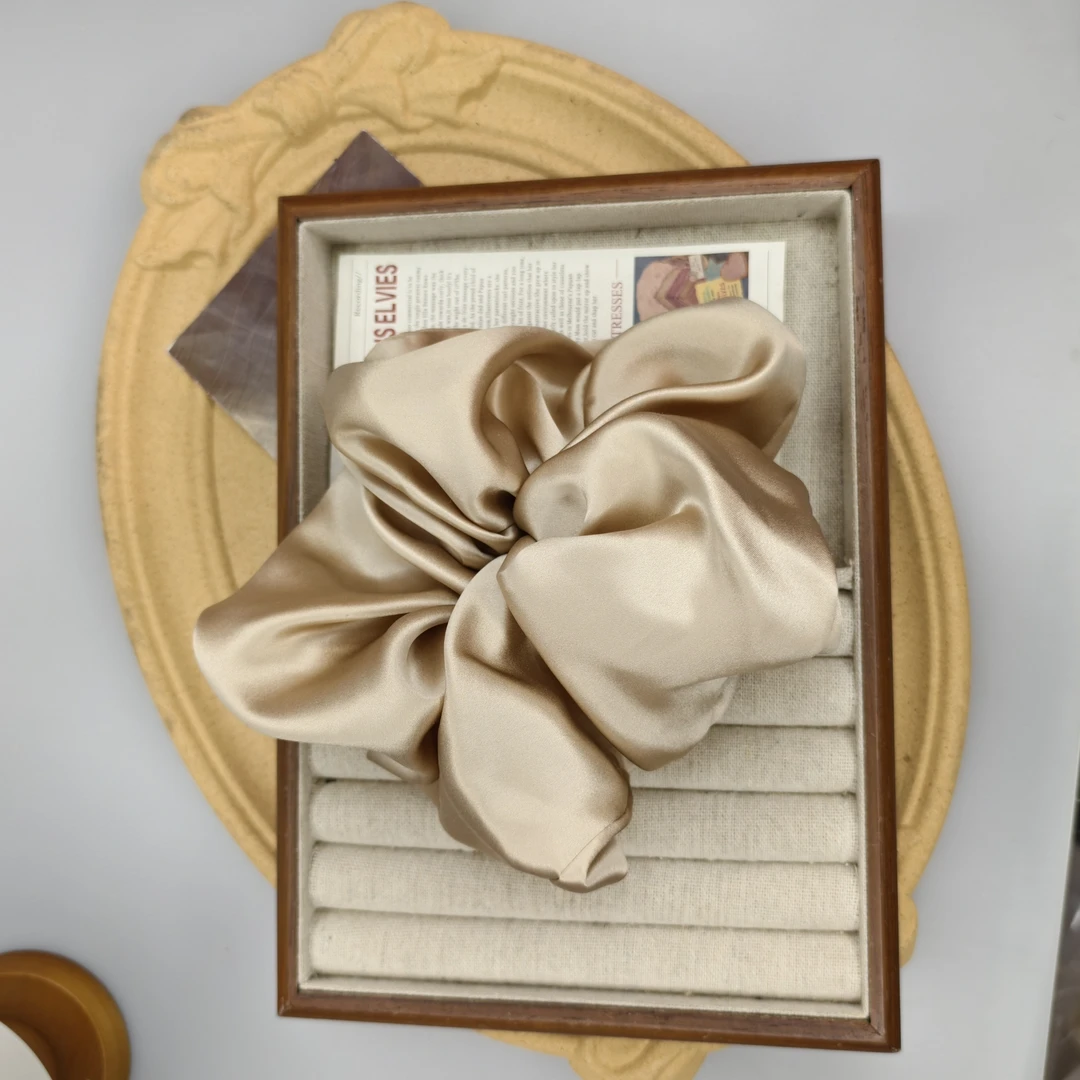 肆伍陆 2602气质简约纯色优雅温柔轻奢发圈