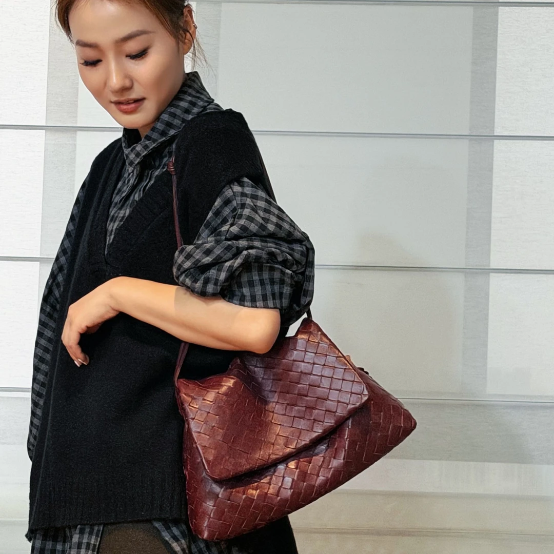 DAYIN 【GIORNO编织】丨 进口原厂羊皮 手工编织单肩斜跨手拿包