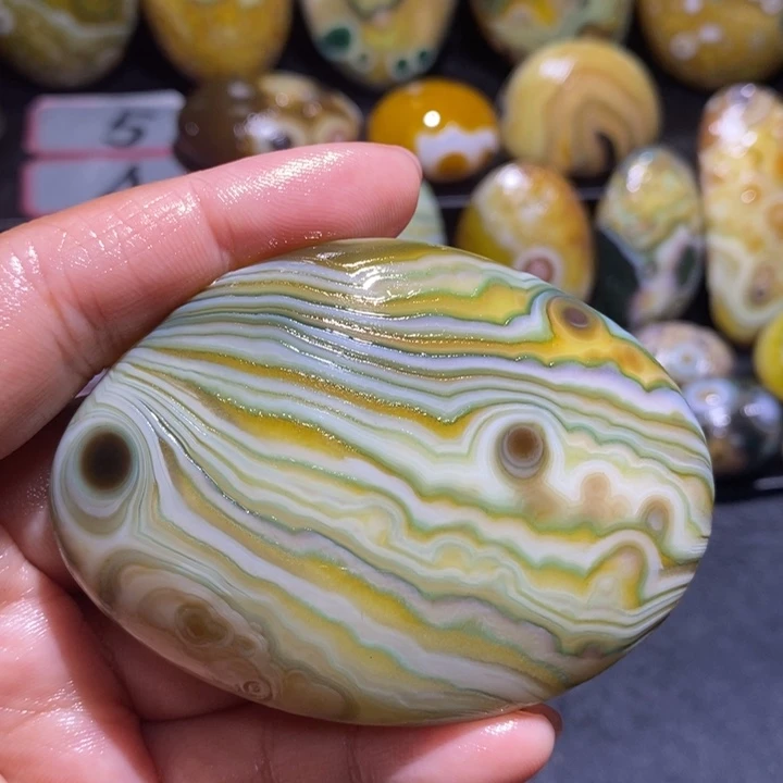 玛瑙/玉髓未镶嵌珠宝半成品87