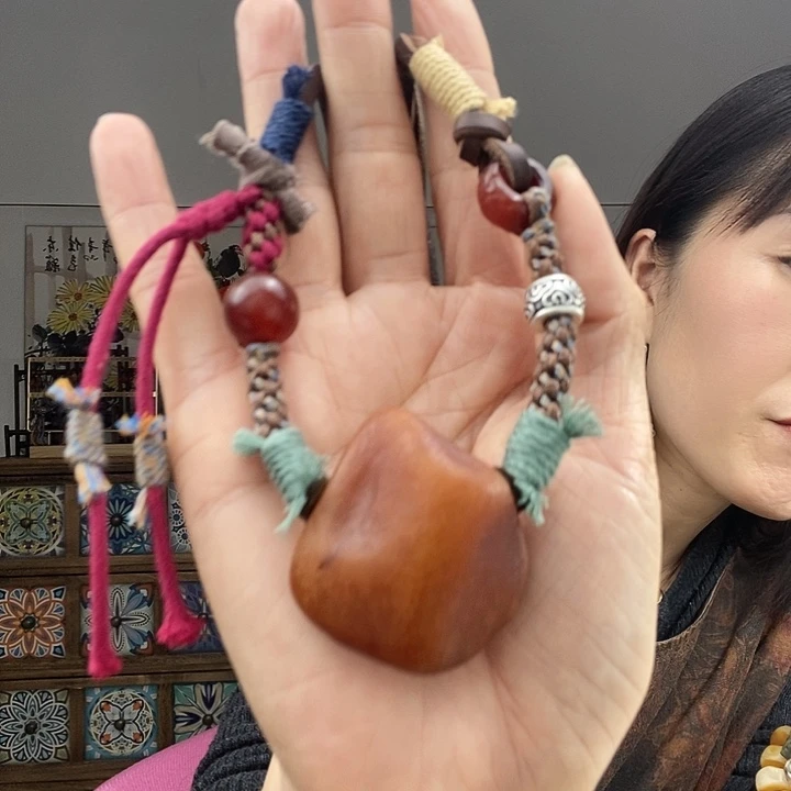 蜜蜡项链未镶嵌项链
