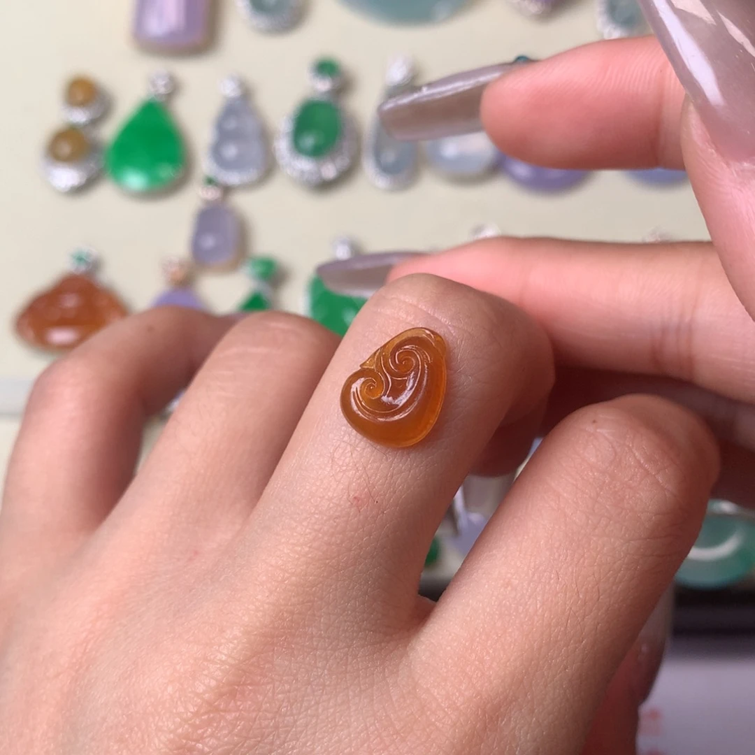 未镶嵌定制翡翠裸玉（镶嵌定制）