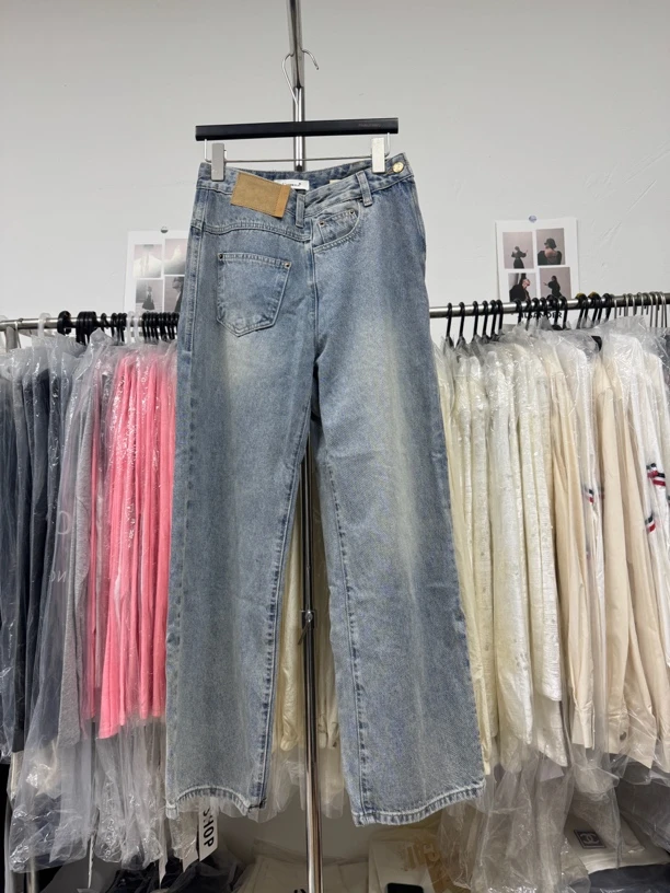 索马拉不规则复古做旧高腰宽松显瘦直筒牛仔裤