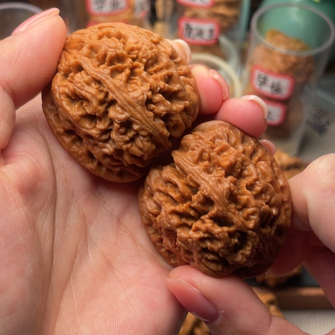 桃核把件54.5克全品全家福毕业粗筋44