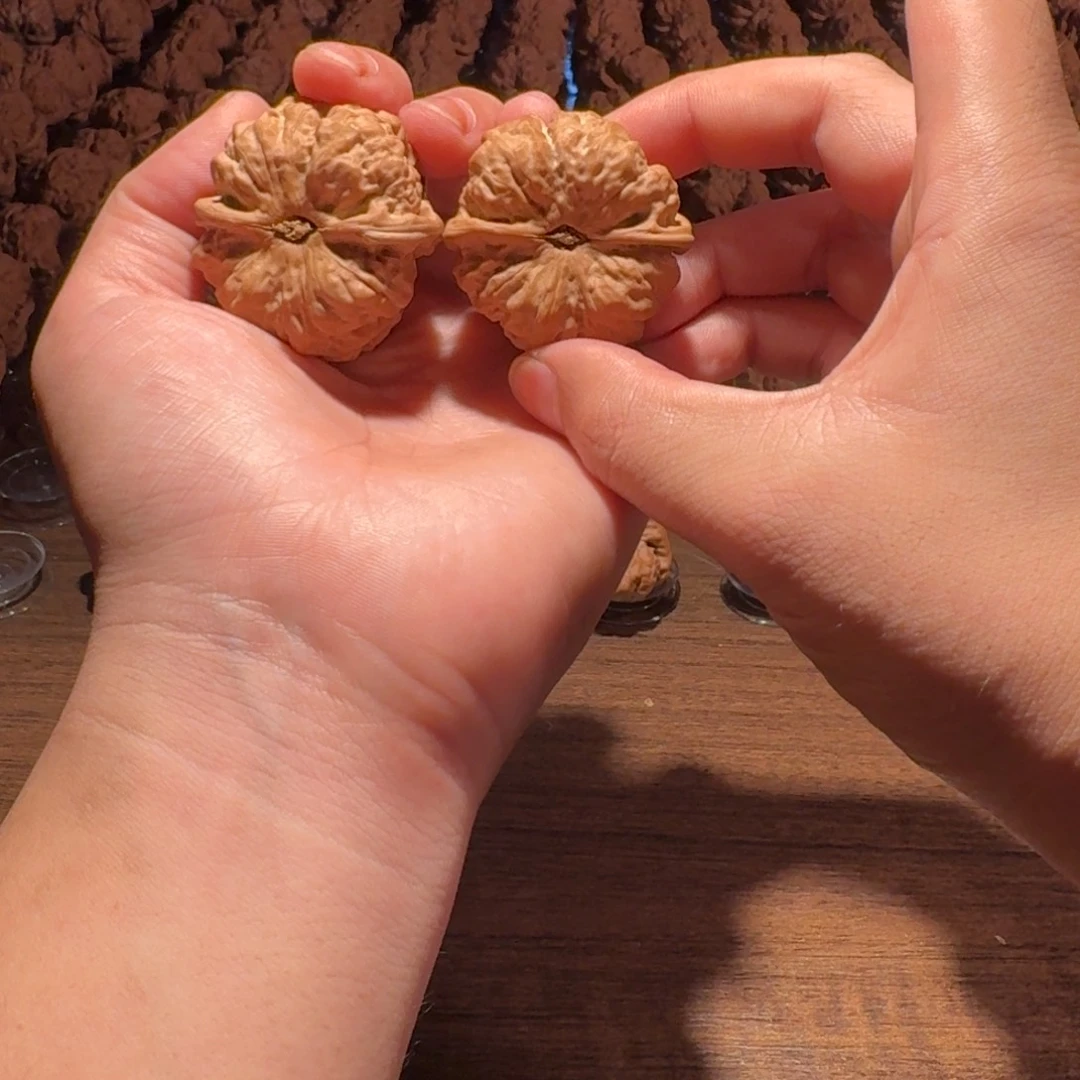 明***～核桃手串/手链蛤蟆的眼睛是真的