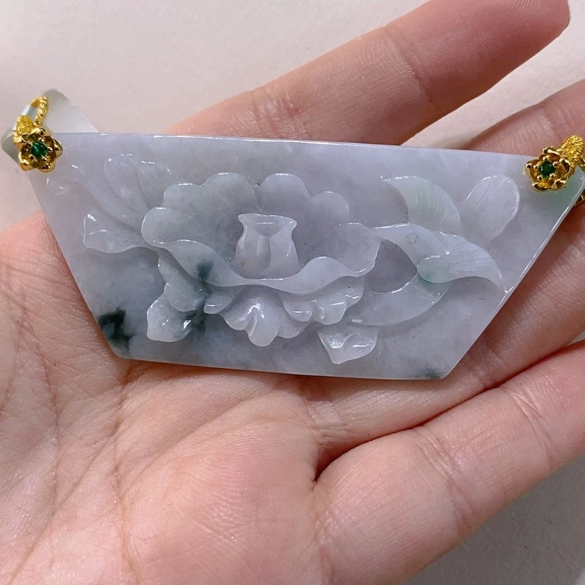 【闪购商品】翡翠未镶嵌颈饰吊坠