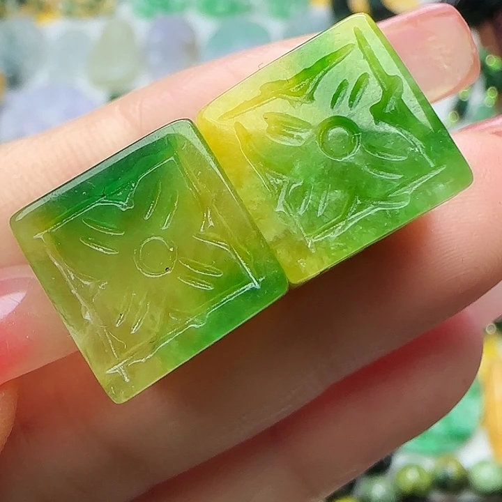 翡翠未镶嵌颈饰天然A货33