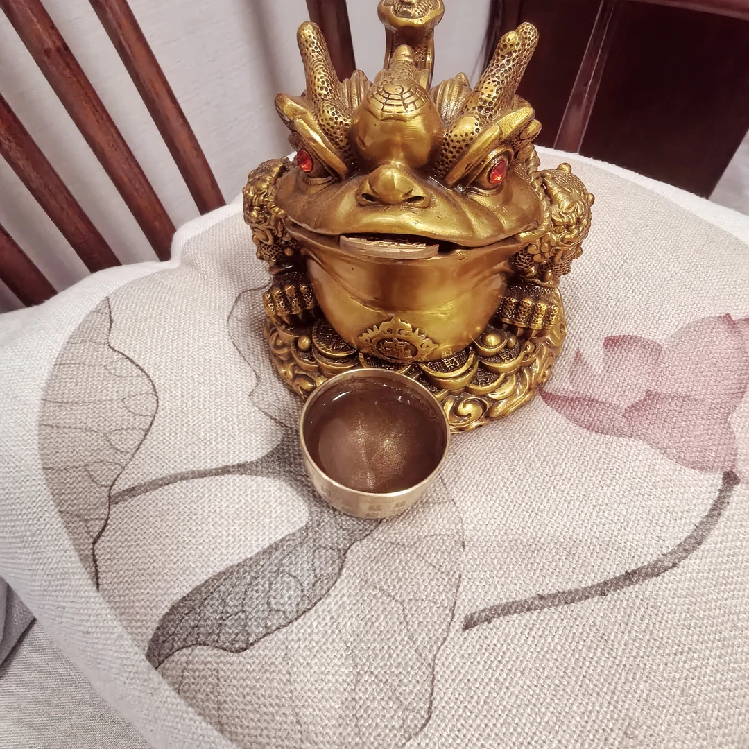 纯铜招财金蟾小号带水杯