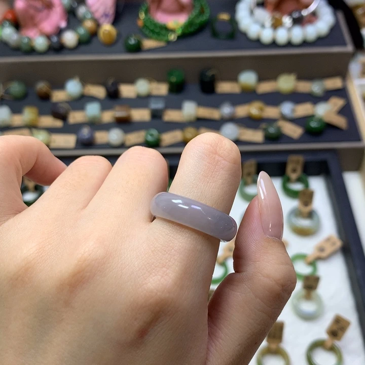 和田玉戒指未镶嵌