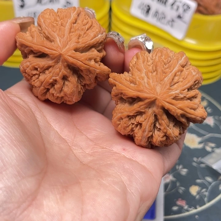 桃核吊坠45-29287-02