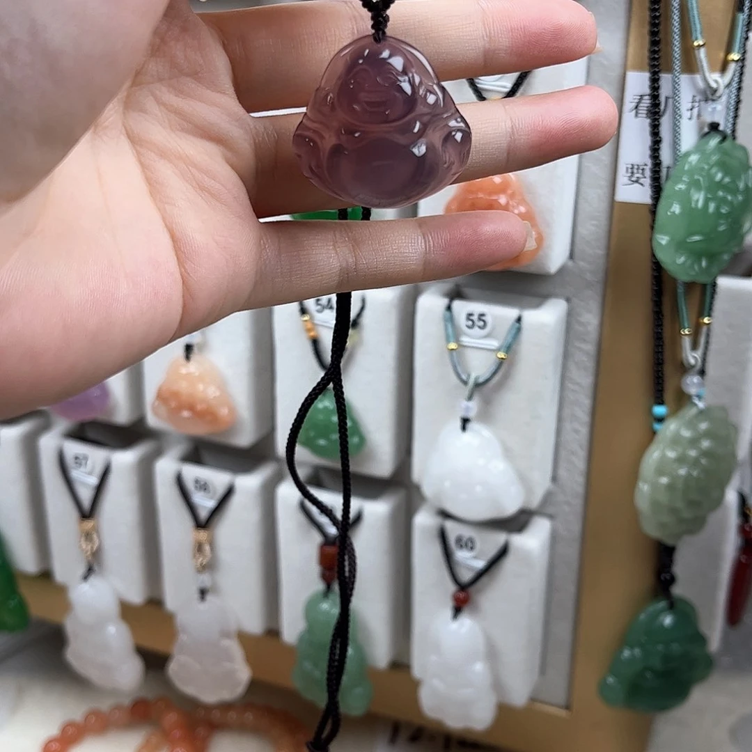 玛瑙/玉髓颈饰未镶嵌