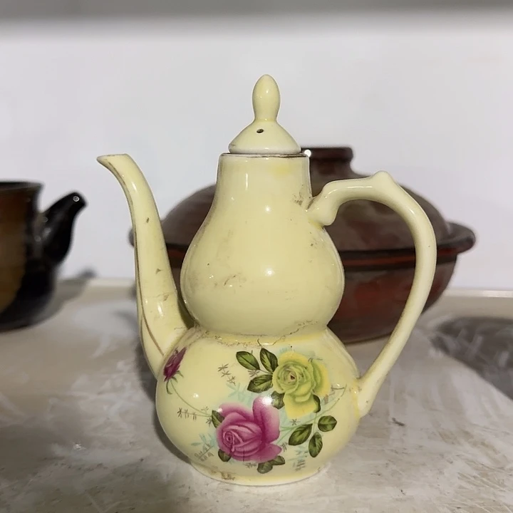 茶盏陶瓷盘子啥都有